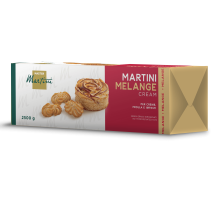 Коробка Master Martini Крем Melange, 2500г, із зображенням випічки та пісочного печива на упаковці.